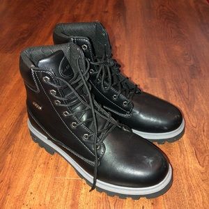 Men’s Lugz boots